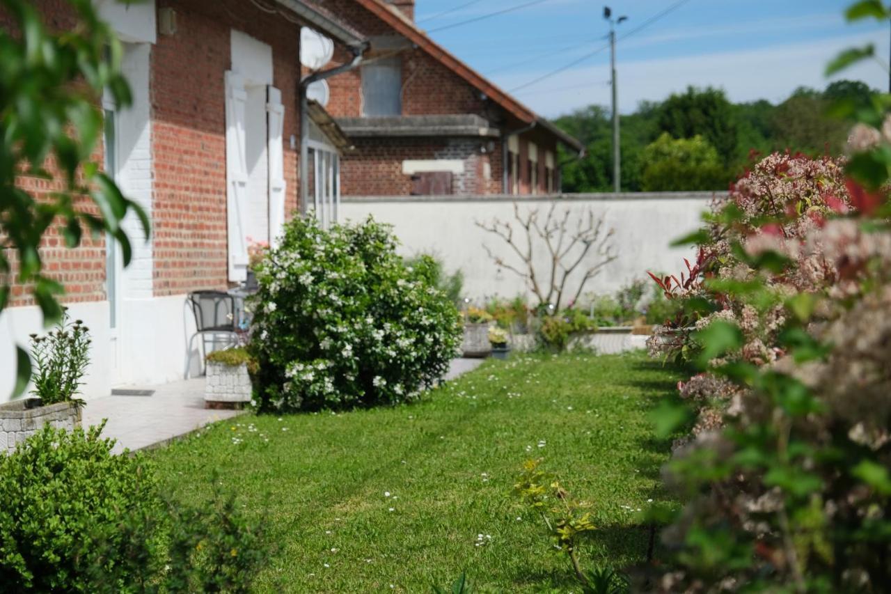 La Maison De Maria Folembray Екстер'єр фото
